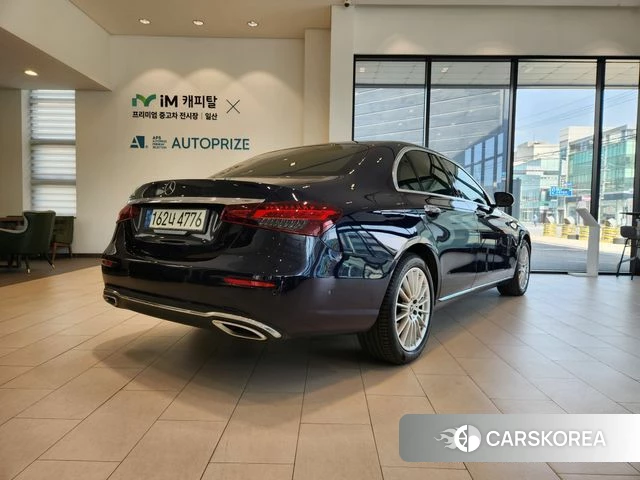 Mercedes-Benz E-Class W213 id 4245021 из Кореи 12