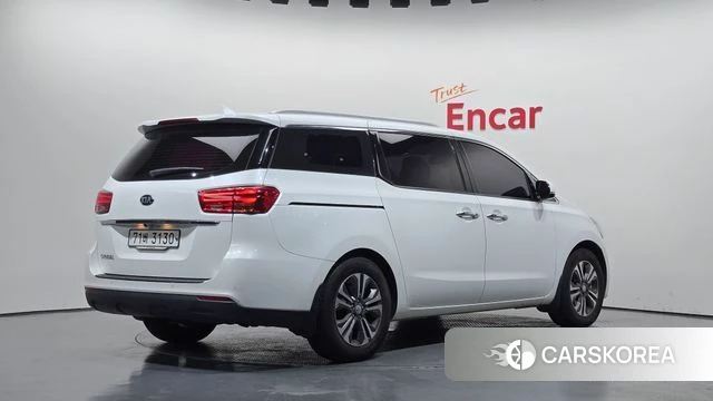 Kia The New Carnival id 4895389 из Кореи 12