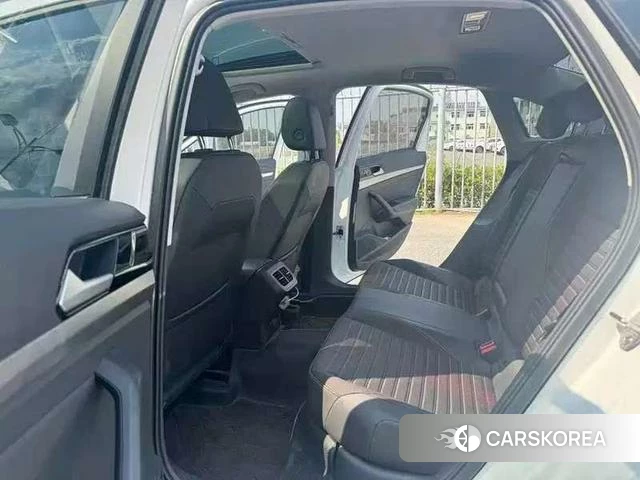 Volkswagen Lavida 2024 Белый из Китая, фото 2