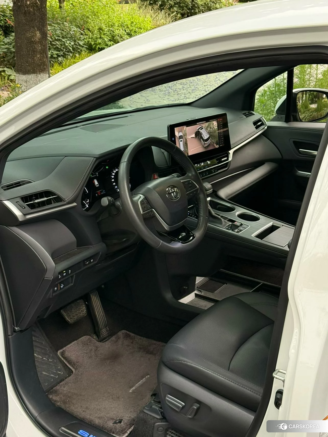 Toyota Saina 2021 Белый из Китая, фото 2