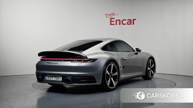 Porsche 911(992) id 3852234 из Кореи 12