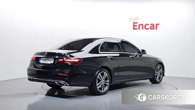 Mercedes-Benz E-Class W213 id 3721177 из Кореи 12