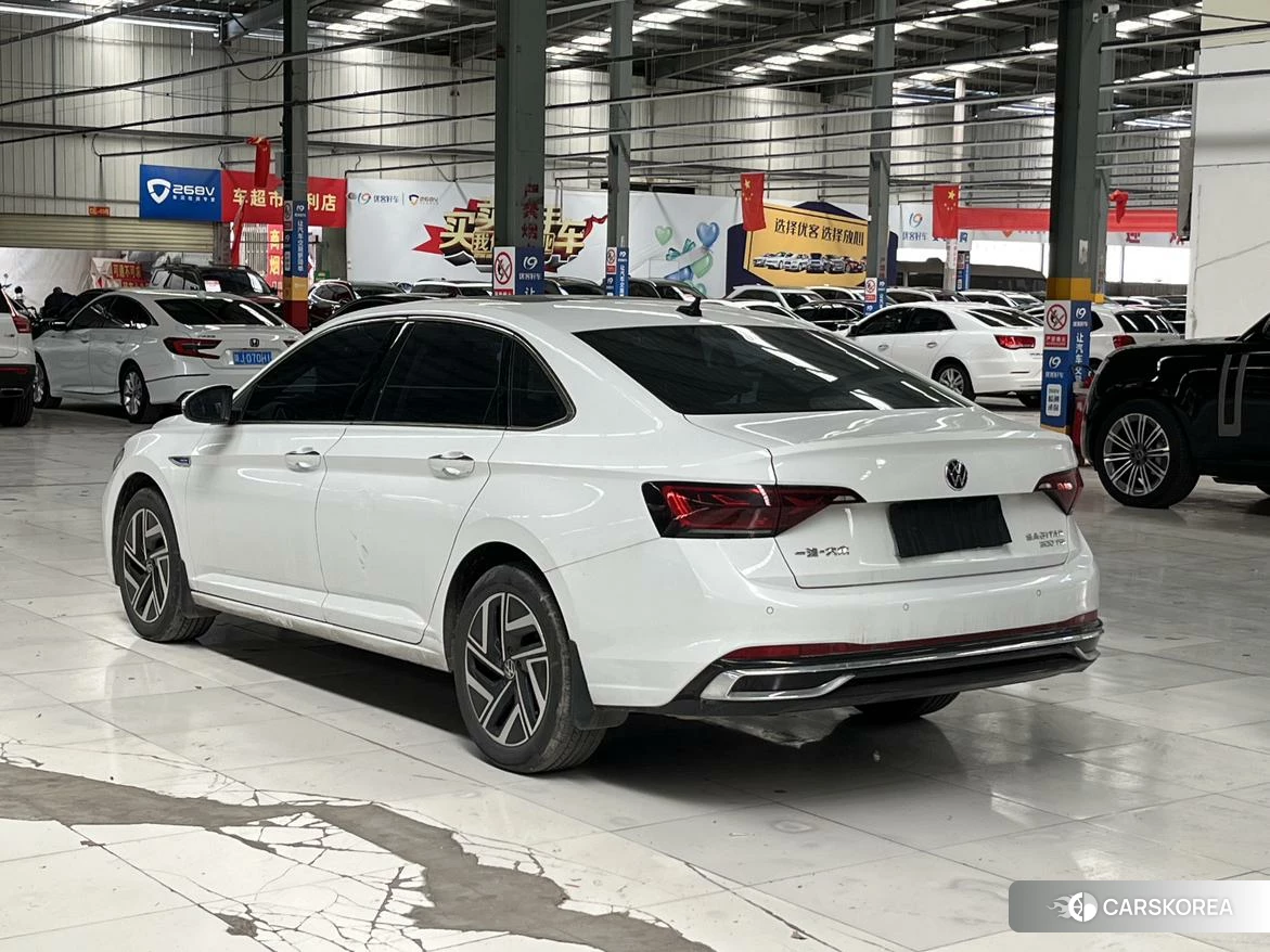 Volkswagen Sagitar id 4407606 из Китая 10