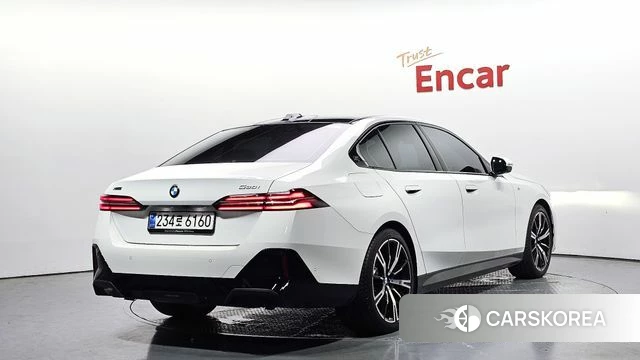 BMW 5 Series (G60) id 4421446 из Кореи 12