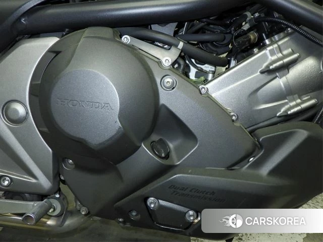 Engine photo