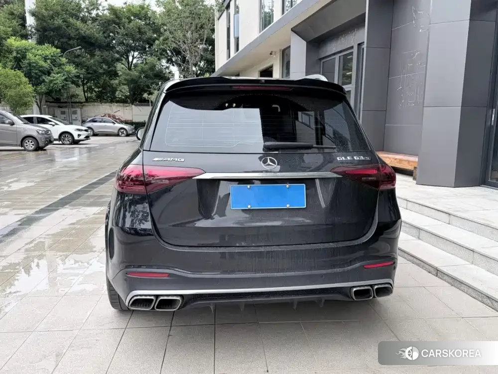 Mercedes-Benz GLE AMG 2025 Черный из Китая, фото 2