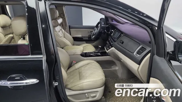 Kia The New Carnival id 2764454 из Кореи 12