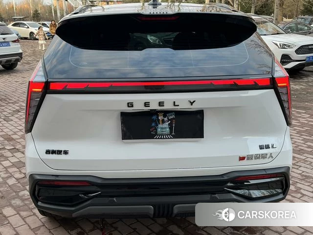 Geely Automobile Boyue L 2025 Белый из Китая, фото 2