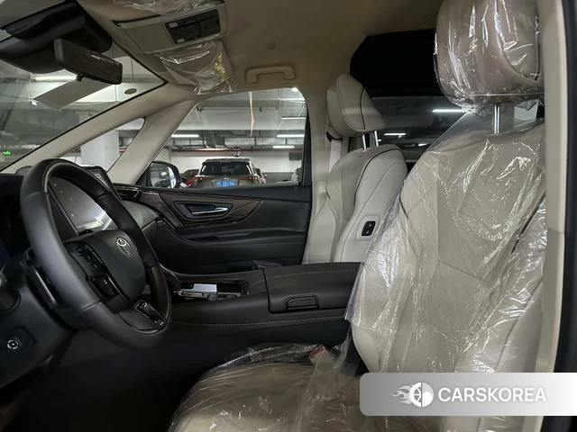 Toyota Elfa id 4239561 из Китая 10
