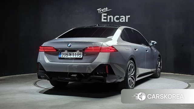 BMW 5 Series (G60) id 4387818 из Кореи 12