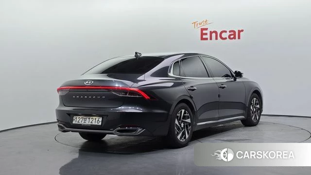 Hyundai The New Grandeur IG Hybrid id 4619977 из Кореи 12