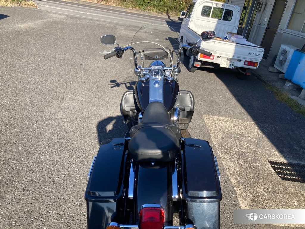 Проданный Harley-Davidson Road King FLHR1740 2012 из Японии, фото 2