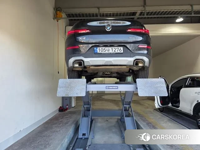 BMW X4 (G02) 2023 Черный из Кореи, фото 2