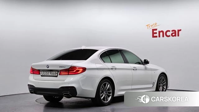 BMW 5 Series (G30) id 4435778 из Кореи 12