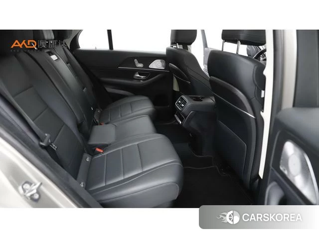 Mercedes-Benz GLE (import) 2021 Серебристо-серый из Китая, фото 2