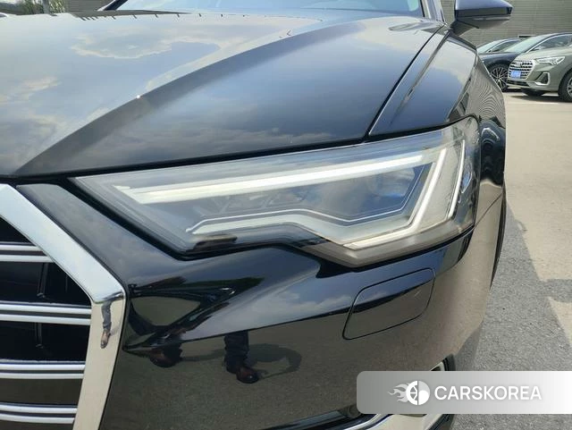 Audi A6L id 4253767 из Китая 11