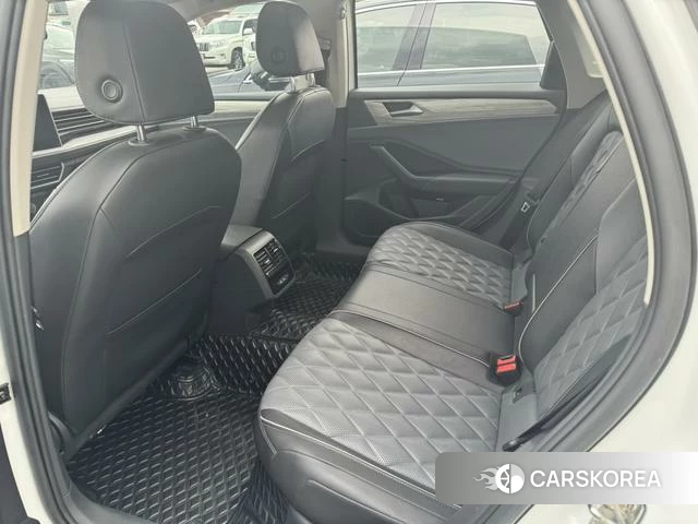 Volkswagen Sagitar 2023 Белый из Китая, фото 3