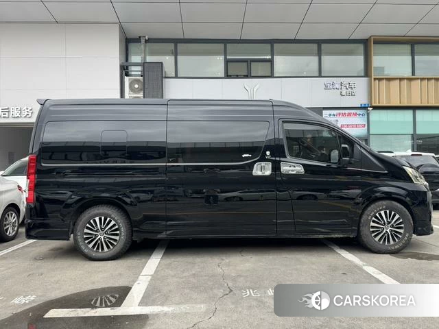 Toyota Hiace id 4297941 из Китая 12
