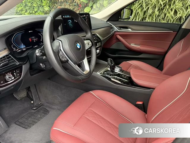 BMW 5 series PHEV 2021 Белый из Китая, фото 6