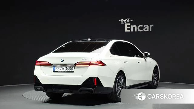 BMW 5 Series (G60) id 4301955 из Кореи 12