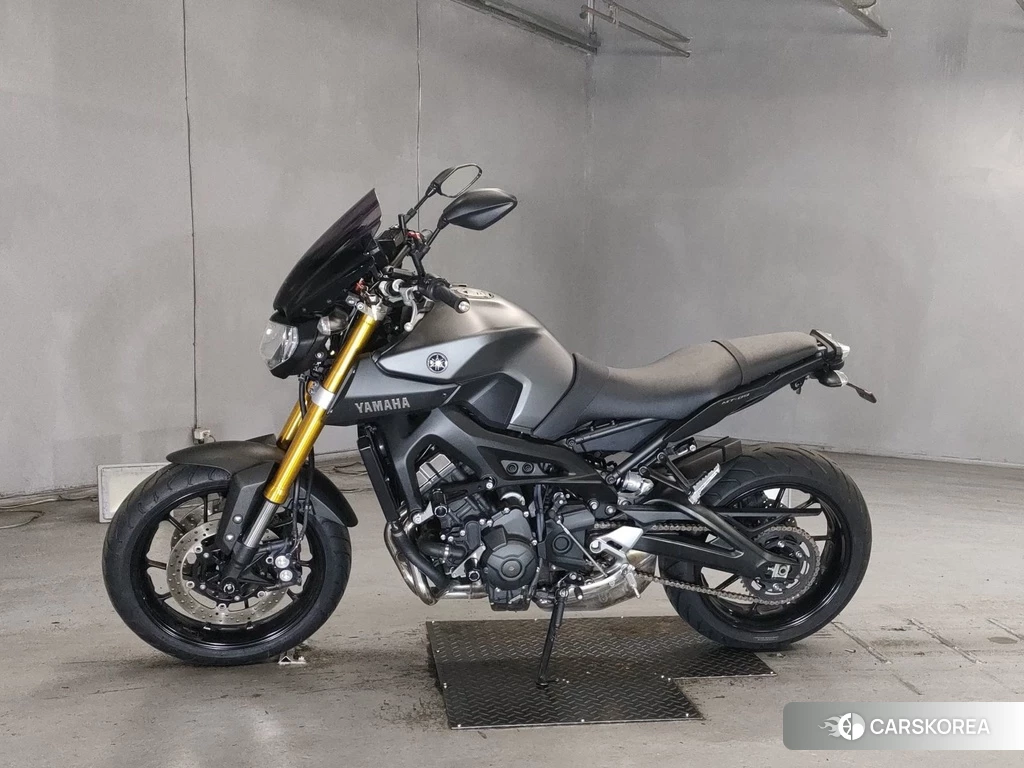 Проданный Yamaha MT-09 id 4175209 из Японии