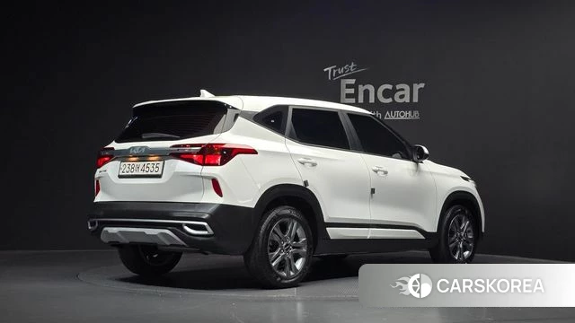 Kia Seltos id 4316557 из Кореи 12