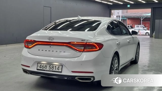 Hyundai Grandeur IG id 4232797 из Кореи 10