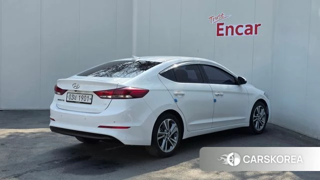 Hyundai Avante AD id 3801692 из Кореи 12