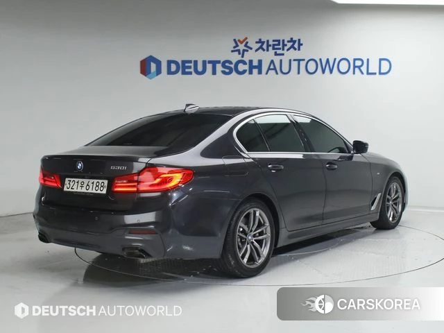 BMW 5 Series (G30) id 3813632 из Кореи 12