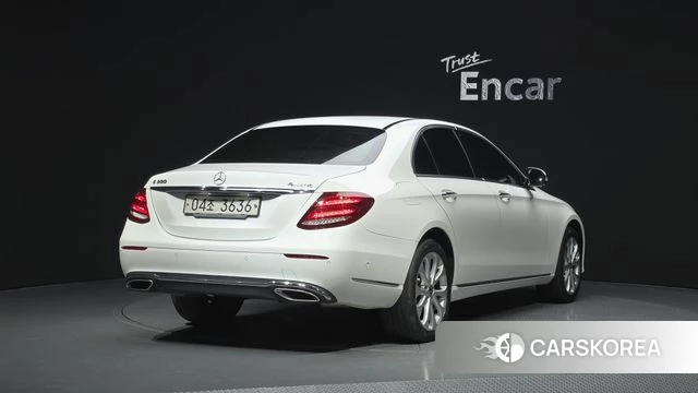Mercedes-Benz E-Class W213 id 3942868 из Кореи 12