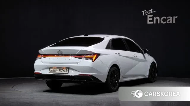 Hyundai Avante Hybrid (CN7) id 3611697 из Кореи 12