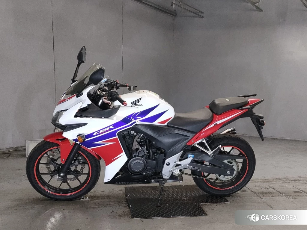 Проданный Honda CBR400R id 4176215 из Японии, фото 2