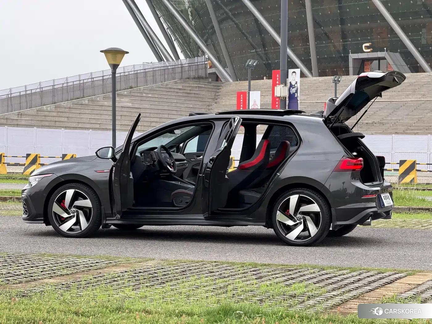 Volkswagen Golf id 4565406 из Китая 12
