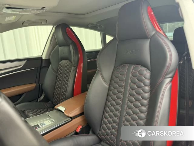 Audi A7 2023 Черный из Китая, фото 2