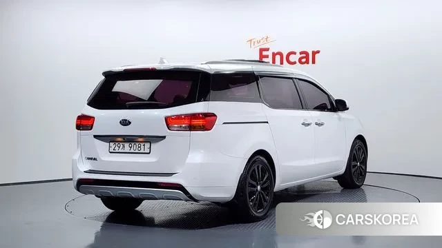 Kia All New Carnival id 3553031 из Кореи 12