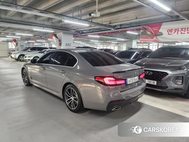 BMW 5 Series (G30) id 3395787 из Кореи 12