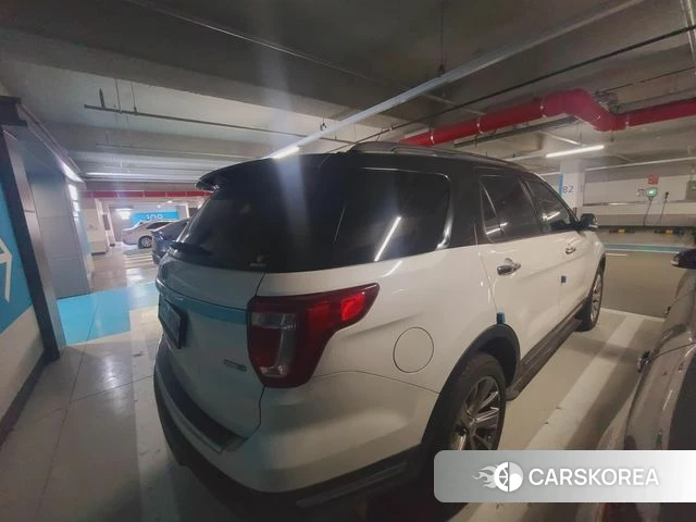 Ford Explorer 2018 Белый из Кореи, фото 2