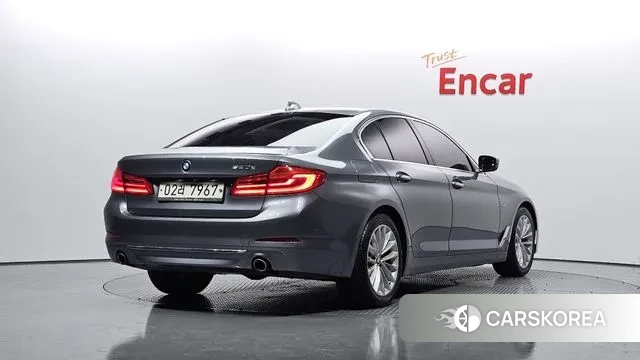 BMW 5 Series (G30) id 3313505 из Кореи 12