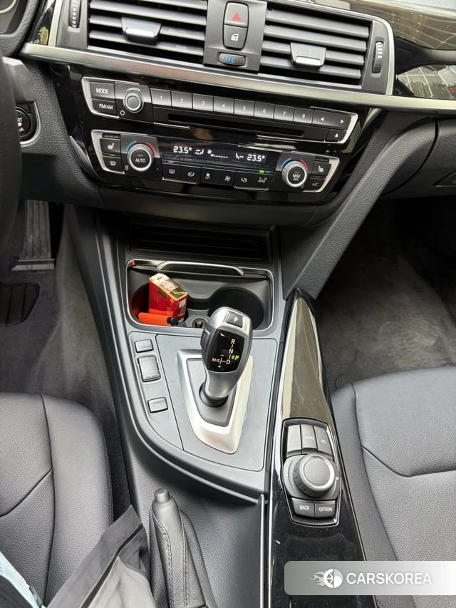 BMW 3 series 2018 Серебристо-серый из Китая, фото 4