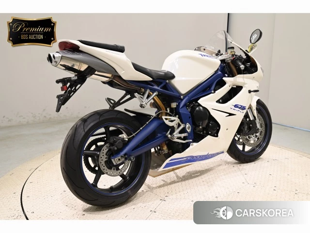 Проданный Triumph DAYTONA 675 2010 из Японии