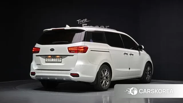 Kia The New Carnival id 3357330 из Кореи 12