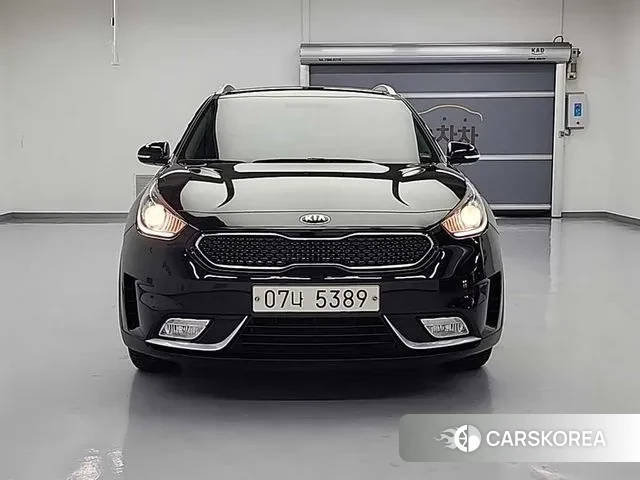 Kia Niro 2018 Черный из Кореи, фото 5