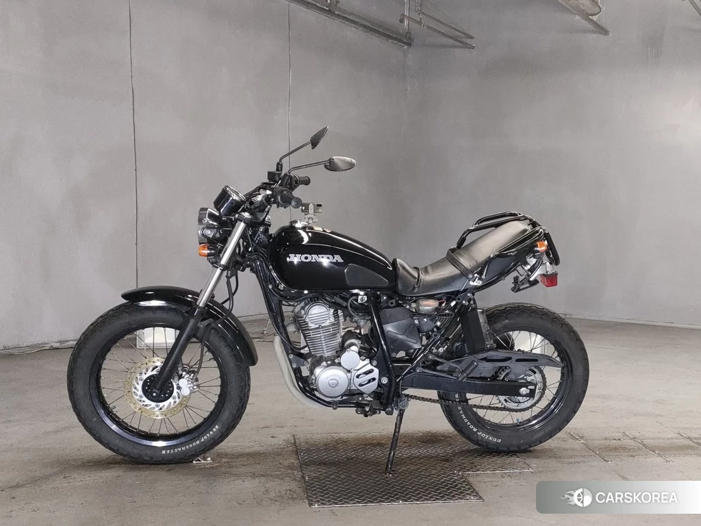 Проданный Honda CB223S 2015 из Японии, фото 2