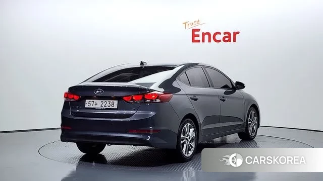 Hyundai Avante AD id 3270543 из Кореи 12