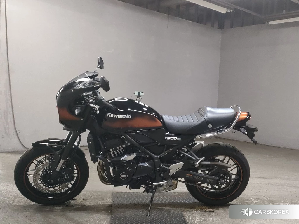 Проданный Kawasaki Z900RS CAFE 2021 из Японии, фото 2