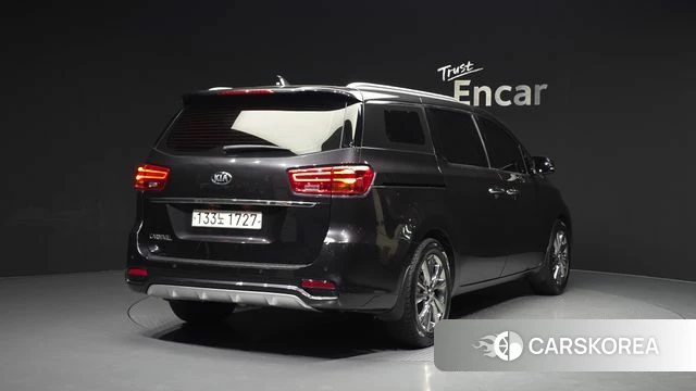 Kia The New Carnival id 3885708 из Кореи 12