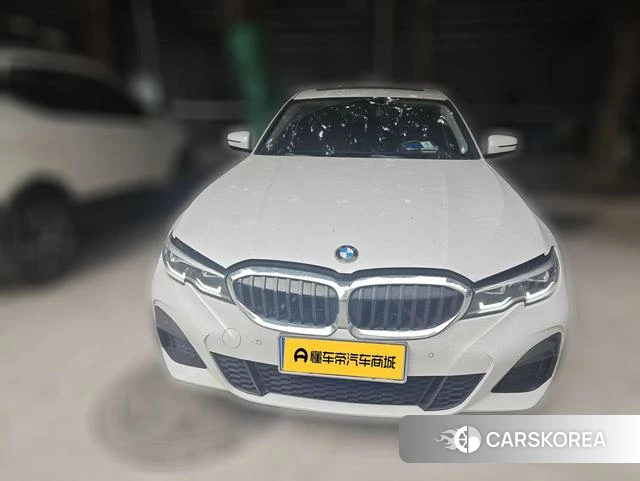 BMW 3 series 2022 Белый из Китая, фото 2