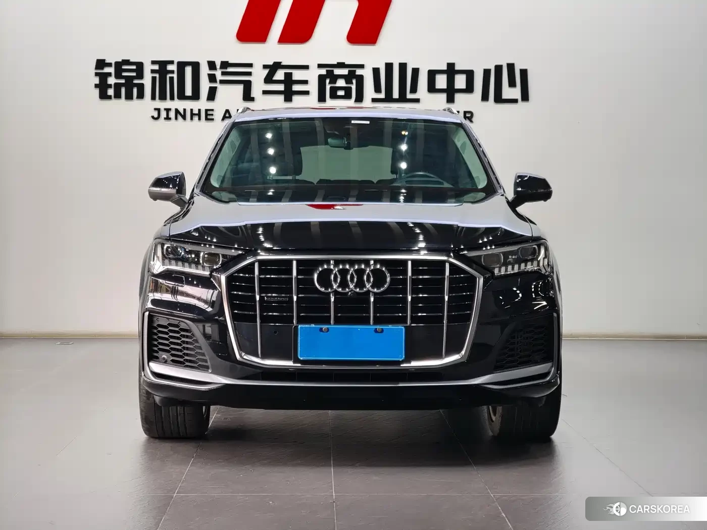 Audi Q7 2020 Черный из Китая, фото 4
