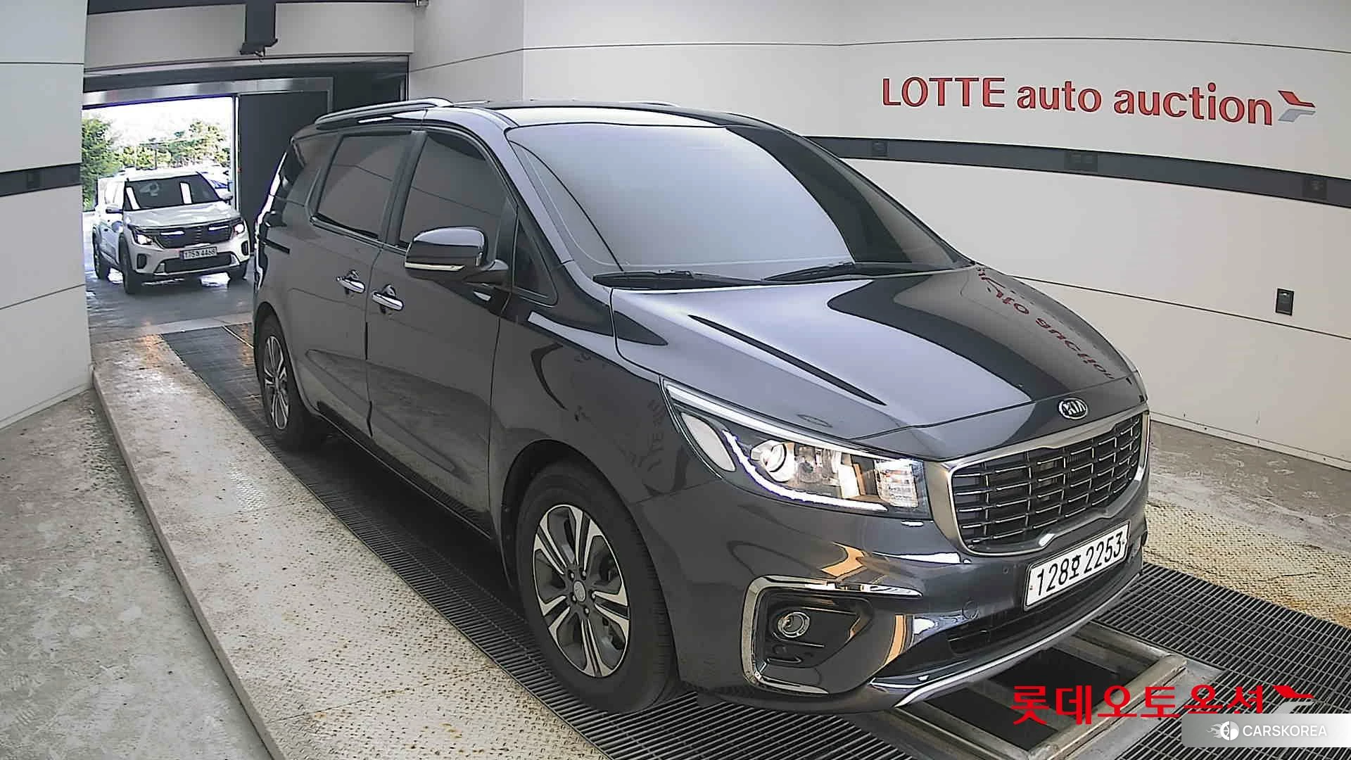 Kia Carnival id 4909248 из Кореи 12