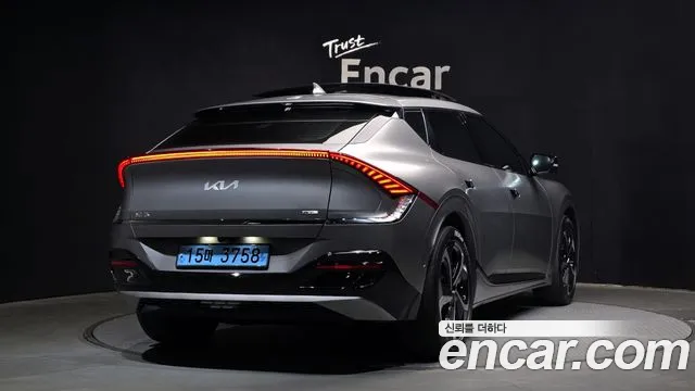 Kia EV6 id 2719045 из Кореи 12